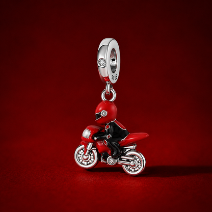 P6- Pendente Motociclista Vermelho