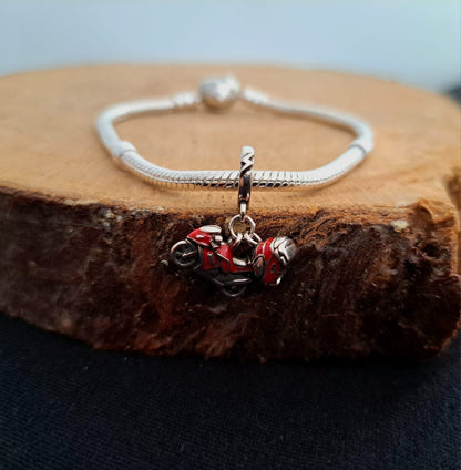 P3 - Pendente Mota e Capacete