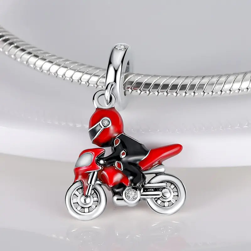 P6- Pendente Motociclista Vermelho